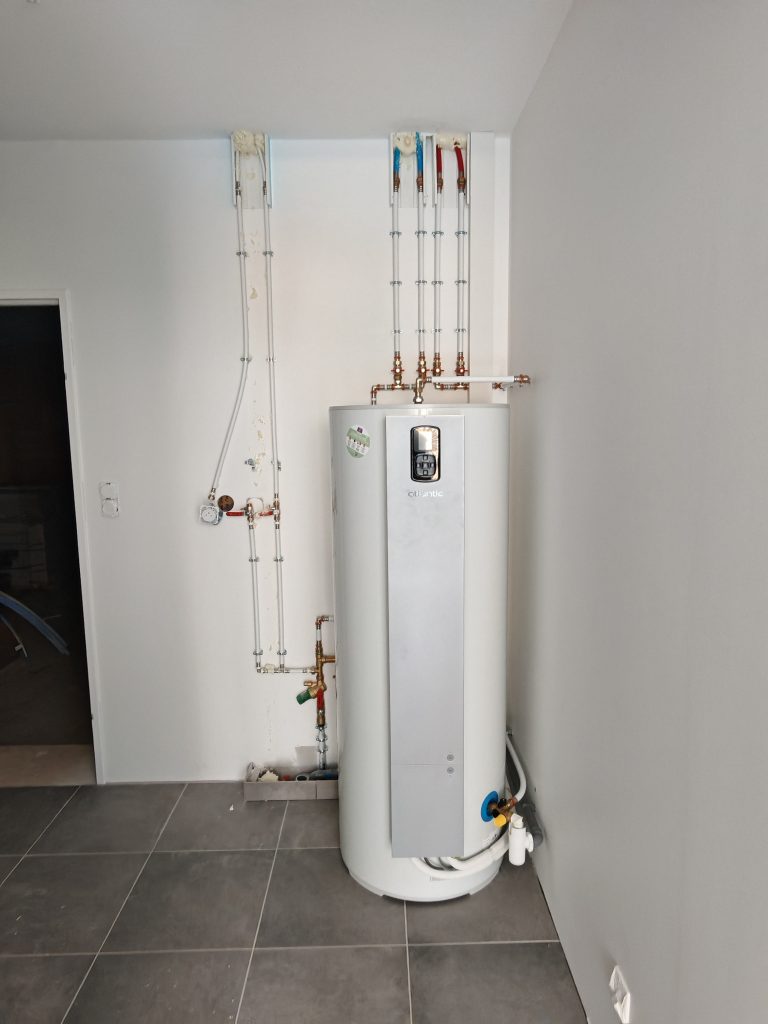 installation chauffe eau thermodynamique echillais 17620
