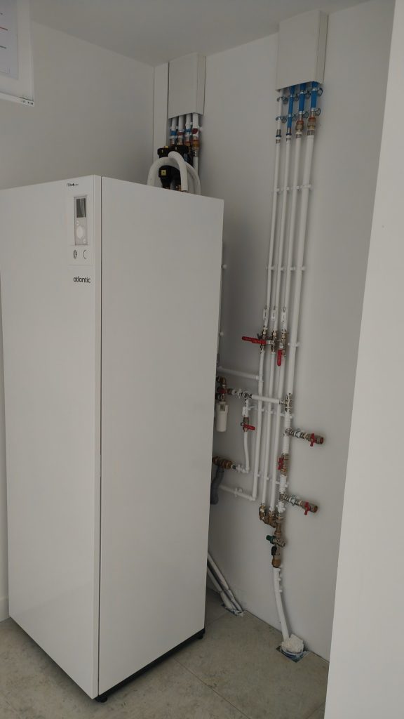 installation pompe a chaleur air eau propre echillais 17620
